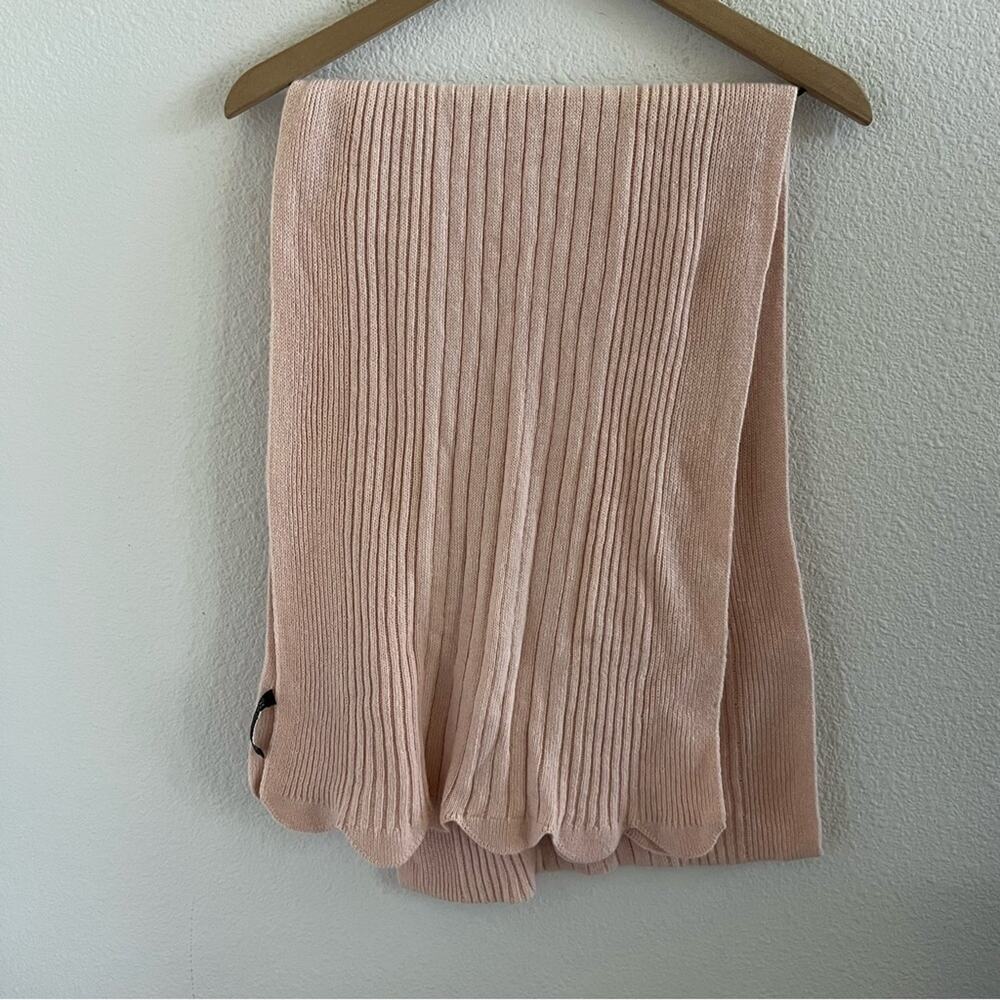 Banana Republic Soft Scalloped Italian Yarn Scarf Pink